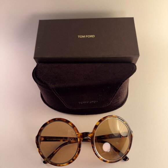 TOM FORD CARRIE SUNGLASSES IN TURTOISE SHELL main image 6